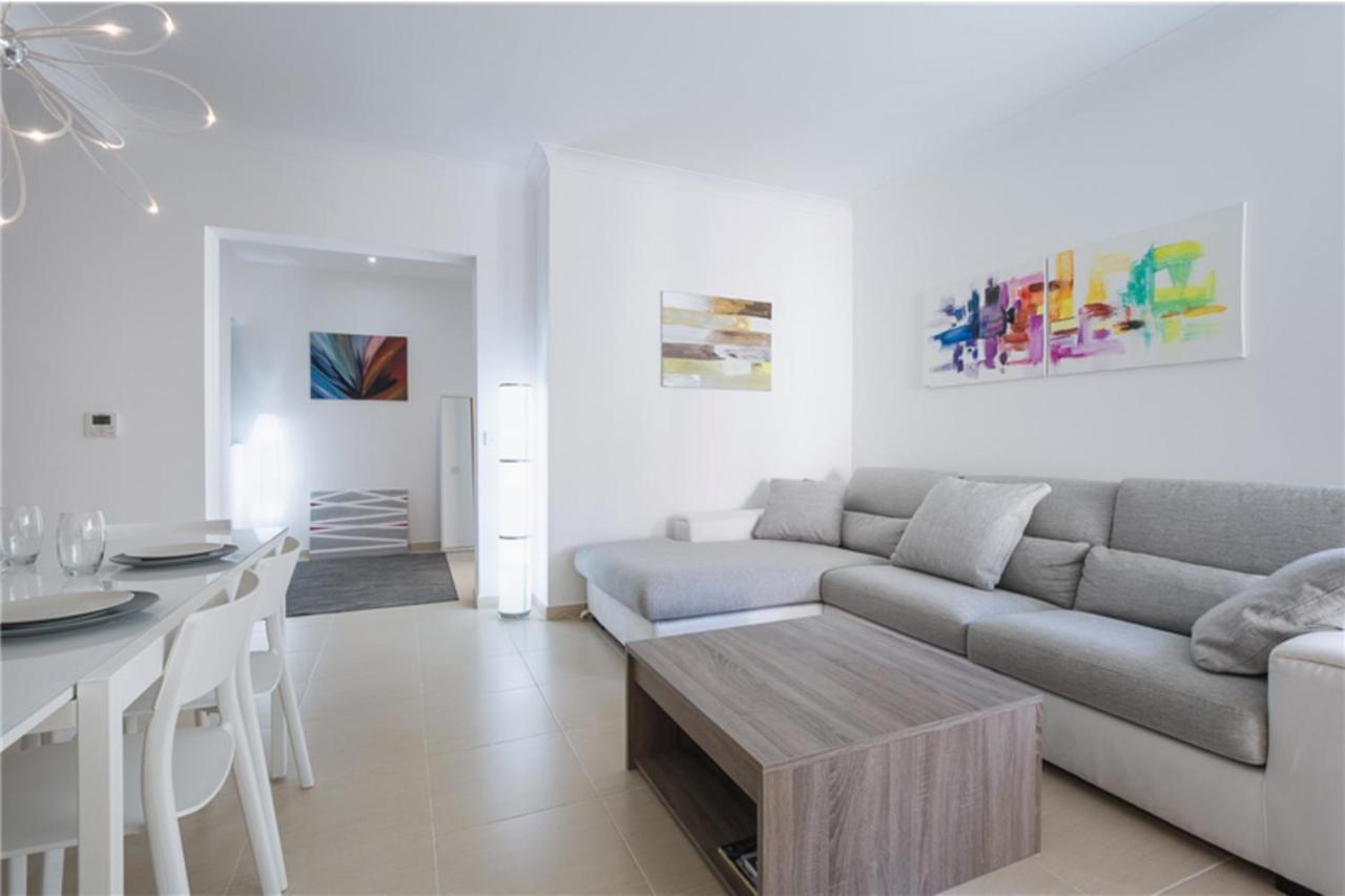 Lux Seaview & Pool-Hosted By Sweetstay Mellieħa Eksteriør billede