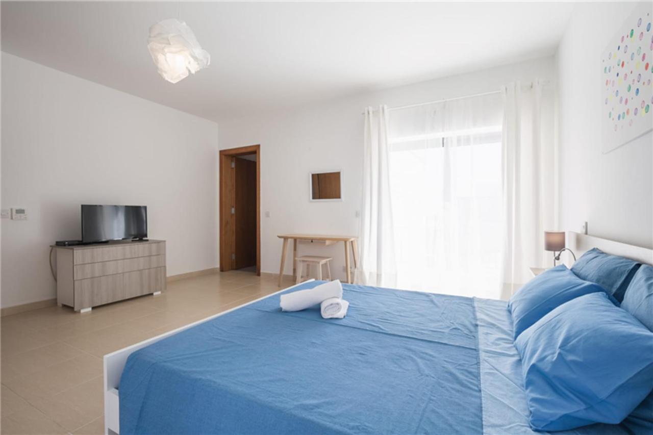 Lux Seaview & Pool-Hosted By Sweetstay Mellieħa Eksteriør billede
